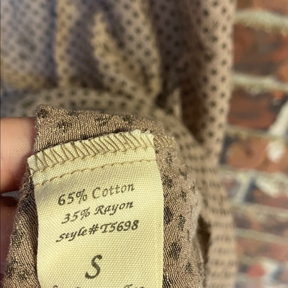 Embroidered dress - Picture 5 of 6